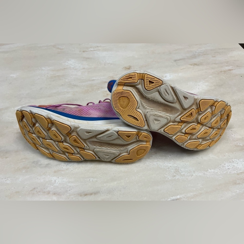 Women's Hoka Clifton 9 Running Shoes - Picture 7 of 13